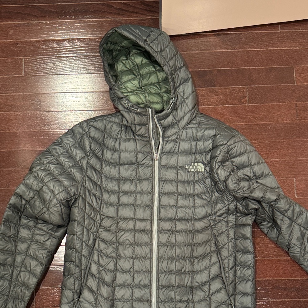 The North Face Thermoball Green Quilted Jacket Size Medium